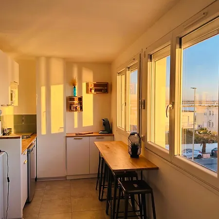 Estudio 1ere Ligne Vue ,place De Parking Privee Acces A La De La 3eme Etage Palavas-les-Flots